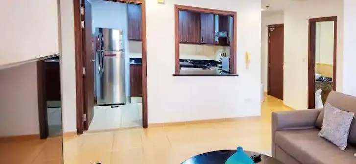 Apartment Beautiful Accommodation In Marina Dubai United Arab Emirates